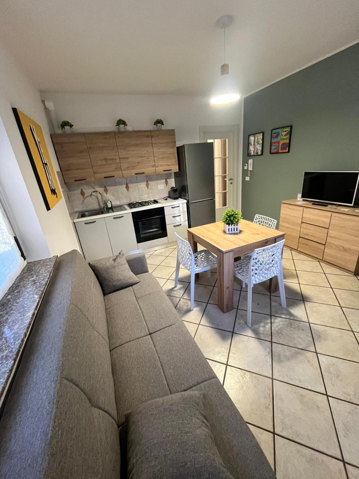 Appartamento In Villa Nico'S Home Gallarate Kültér fotó