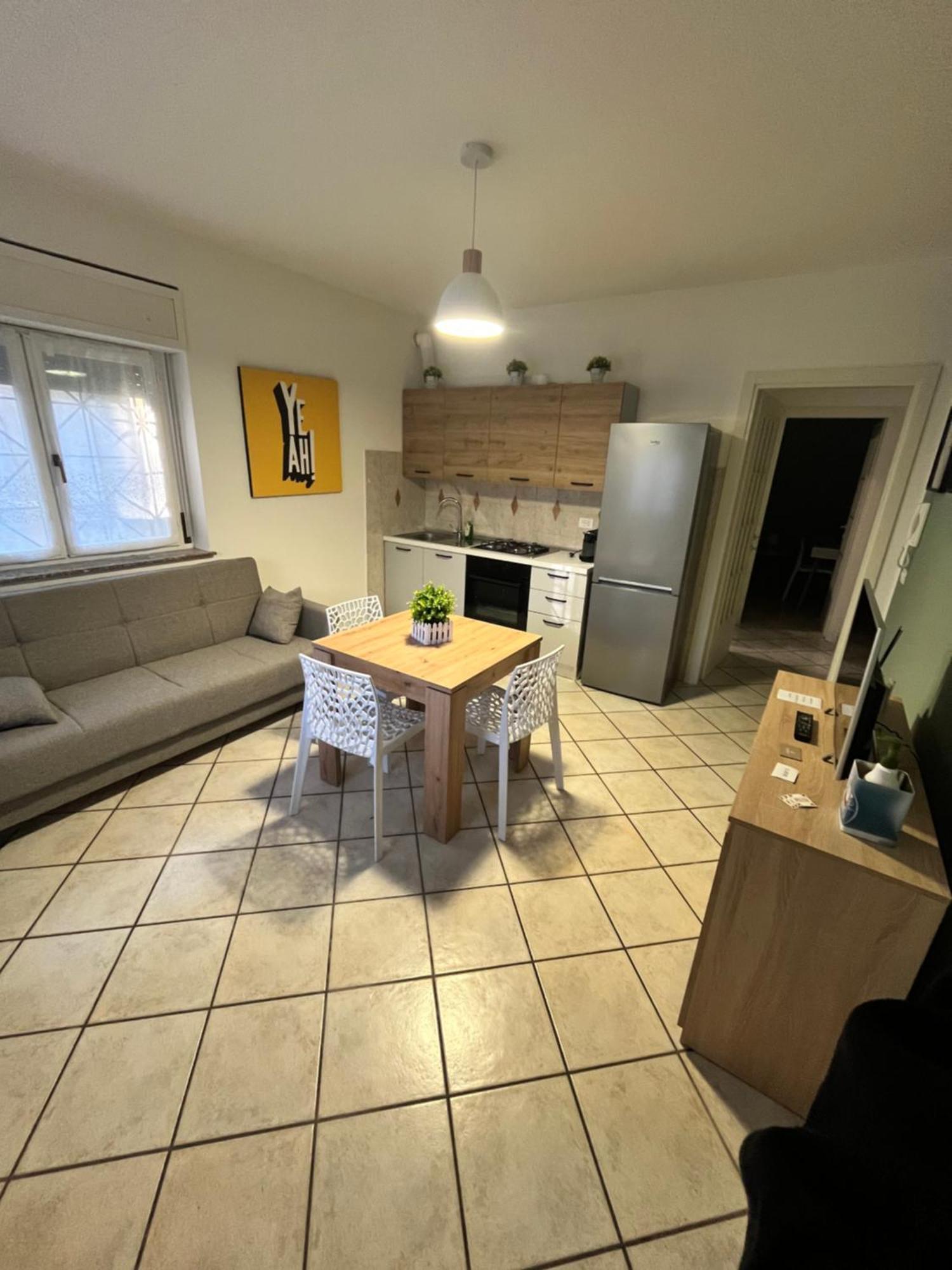 Appartamento In Villa Nico'S Home Gallarate Kültér fotó
